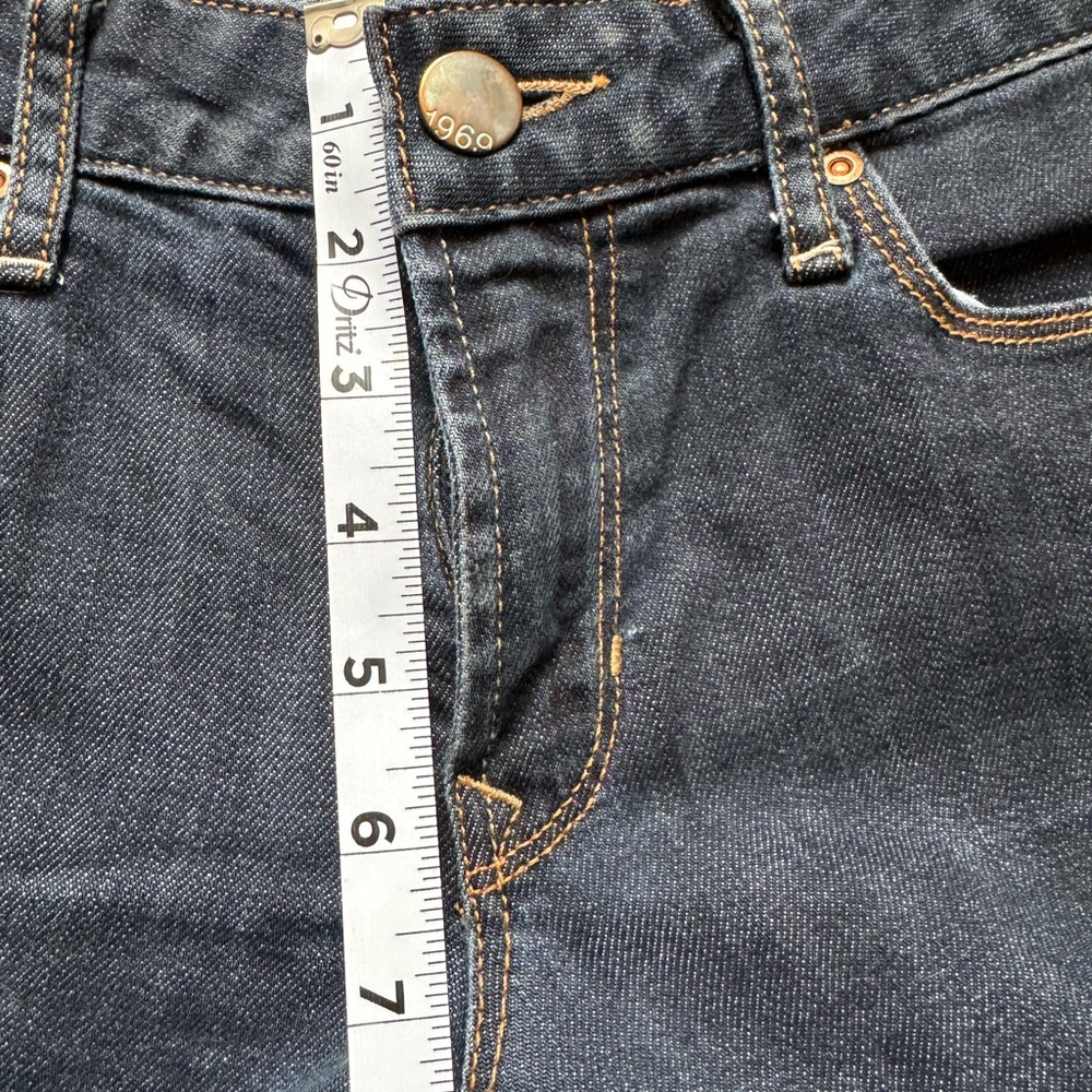 Gap 1969 Sexy Bootleg Jeans - Picture 5 of 8